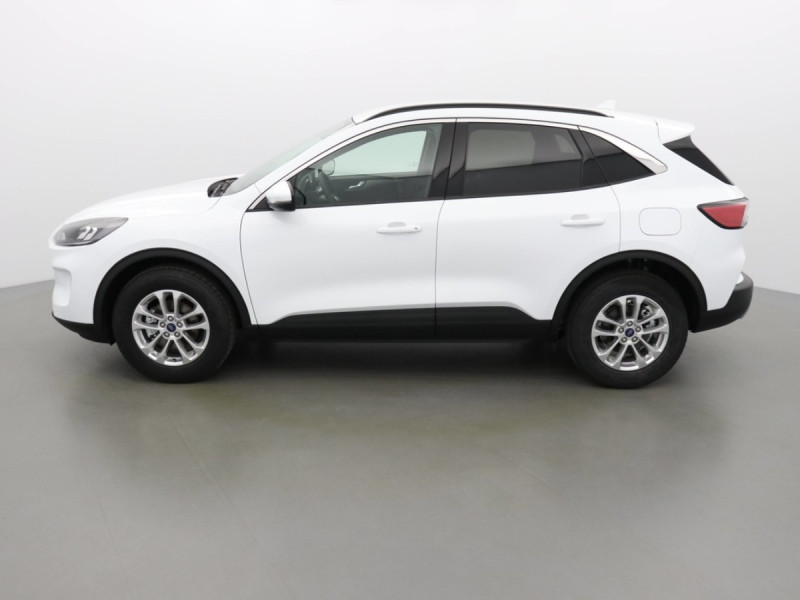 FORD KUGA 3 TITANIUM 150 ECOBOOST