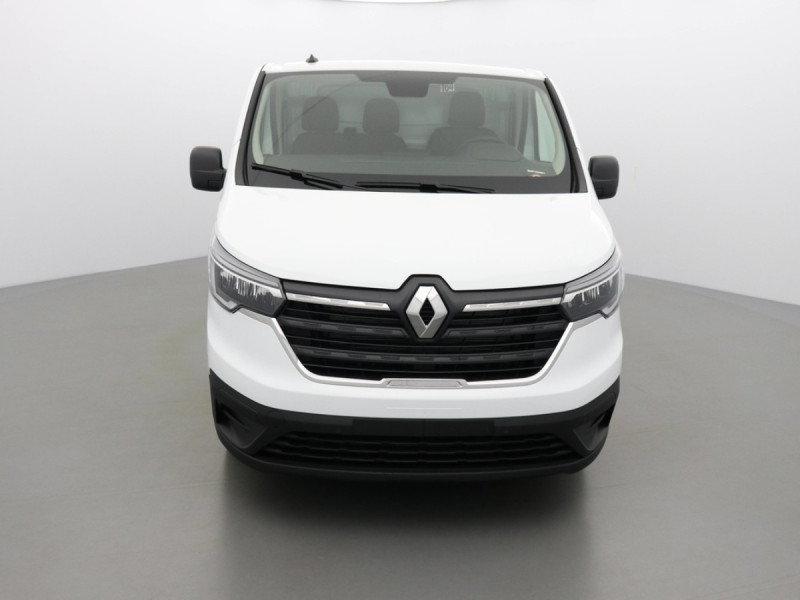 RENAULT TRAFIC 3 FOURGON L1H1 CONFORT 130 BLUE DCI