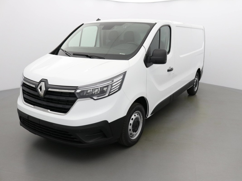 RENAULT TRAFIC 3 FOURGON L2H1 CONFORT 130 BLUE DCI