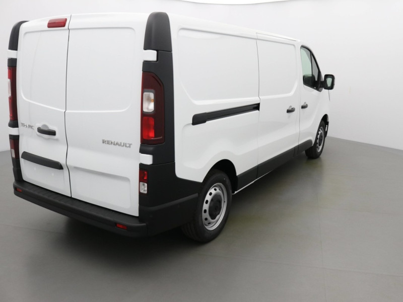 RENAULT TRAFIC 3 FOURGON L2H1 CONFORT 130 BLUE DCI