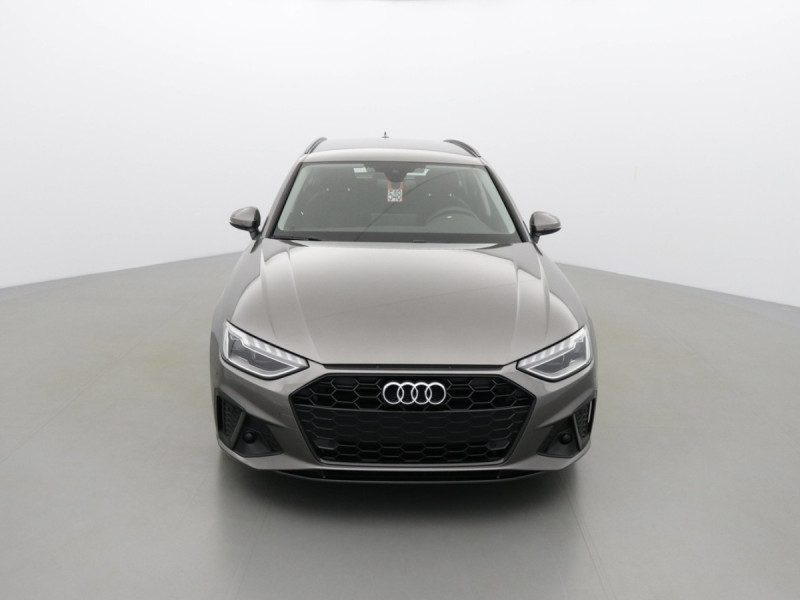 AUDI A4 AVANT S LINE EDITION 163 35 TDI S-TRONIC