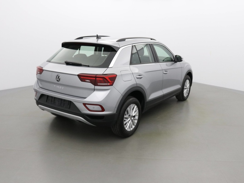VOLKSWAGEN T-ROC LIFE 150 TSI
