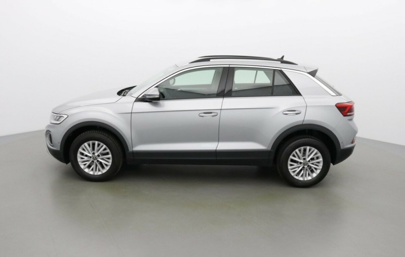 VOLKSWAGEN T-ROC LIFE 150 TSI