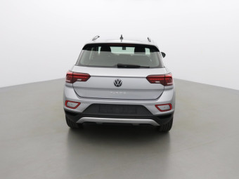 VOLKSWAGEN T-ROC LIFE 150 TSI