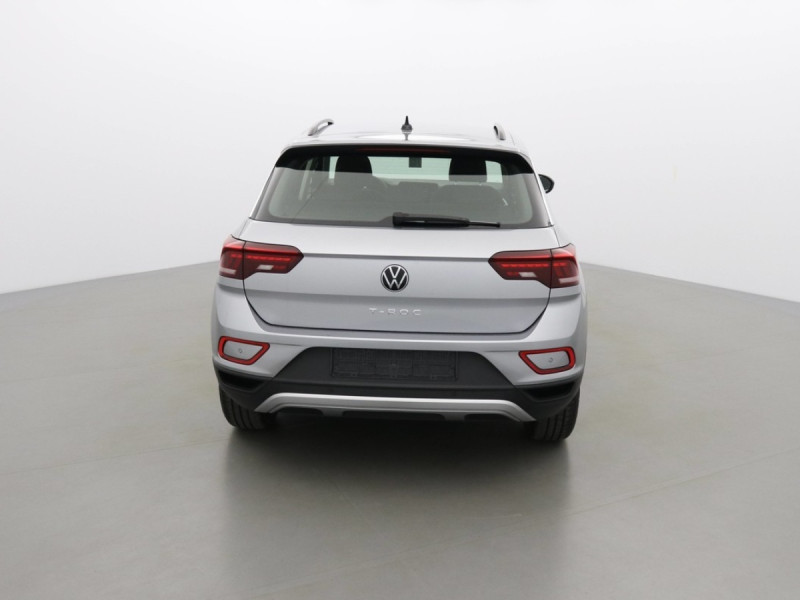 VOLKSWAGEN T-ROC LIFE 150 TSI