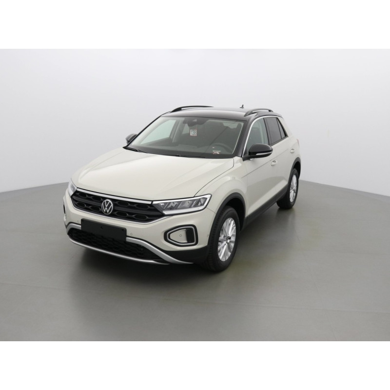 VOLKSWAGEN T-ROC LIFE 150 TSI