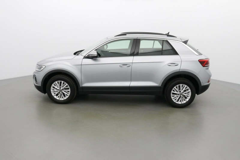 VOLKSWAGEN T-ROC LIFE 150 TSI