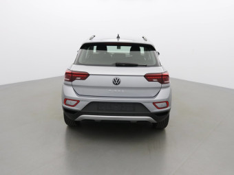 VOLKSWAGEN T-ROC LIFE 150 TSI