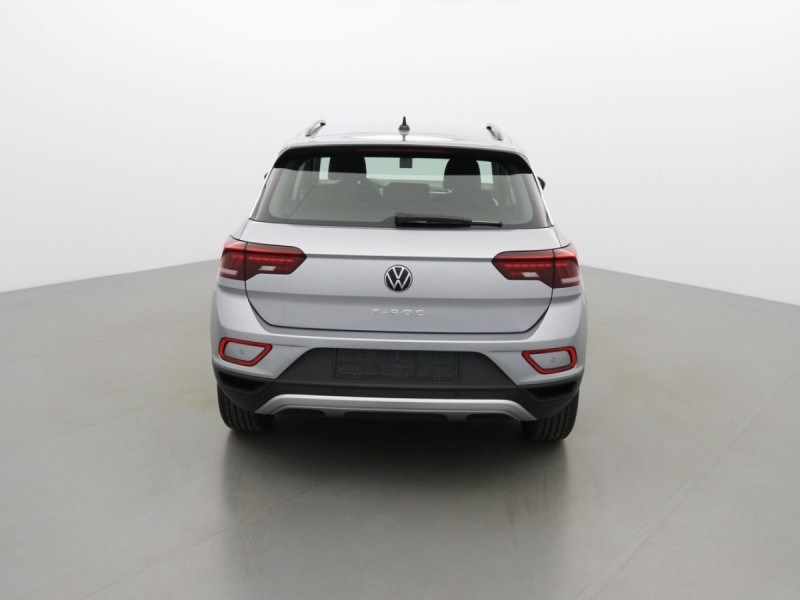 VOLKSWAGEN T-ROC LIFE 150 TSI