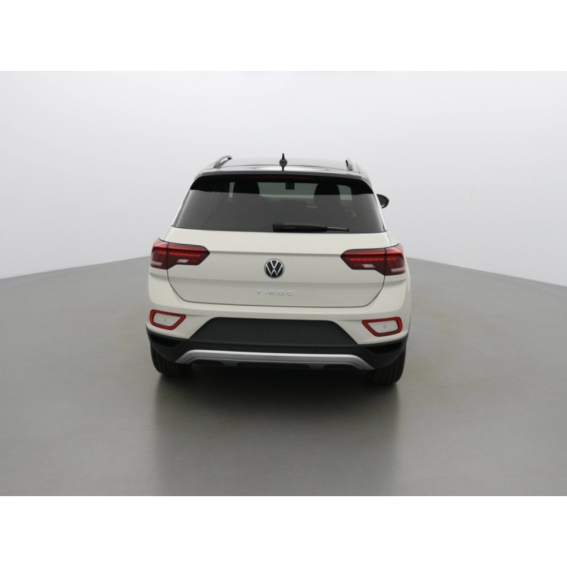 VOLKSWAGEN T-ROC LIFE 150 TSI
