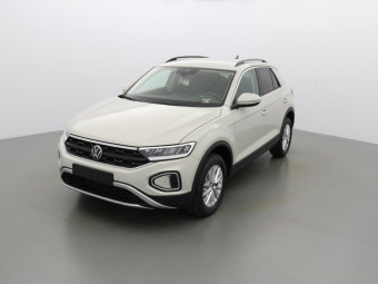 VOLKSWAGEN T-ROC LIFE 150 TSI
