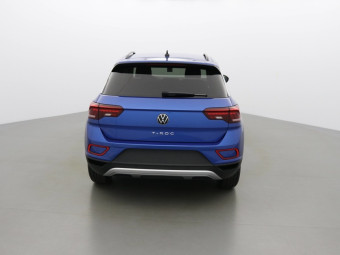 VOLKSWAGEN T-ROC LIFE 150 TSI