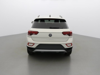 VOLKSWAGEN T-ROC LIFE 150 TSI