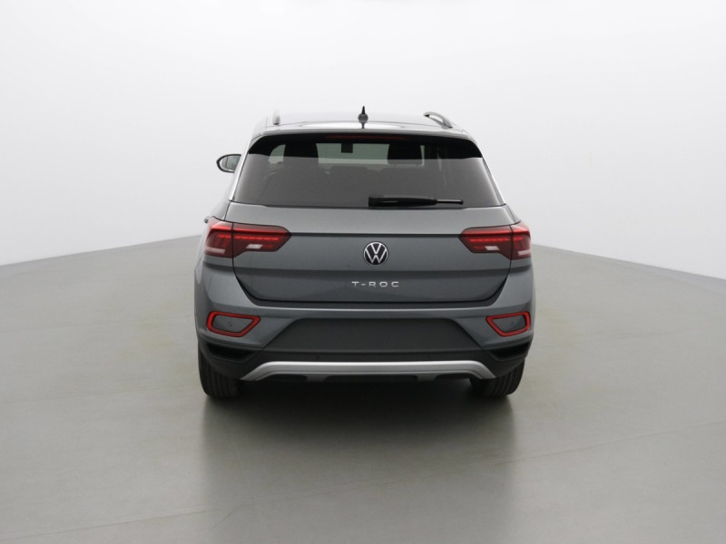 VOLKSWAGEN T-ROC LIFE 150 TSI