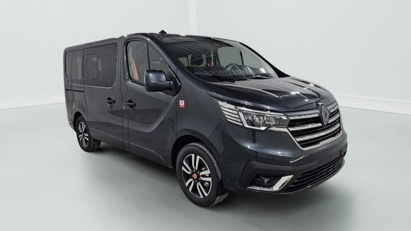 RENAULT TRAFIC TRAFIC BLUE DCI 170 AUTO TECHNO