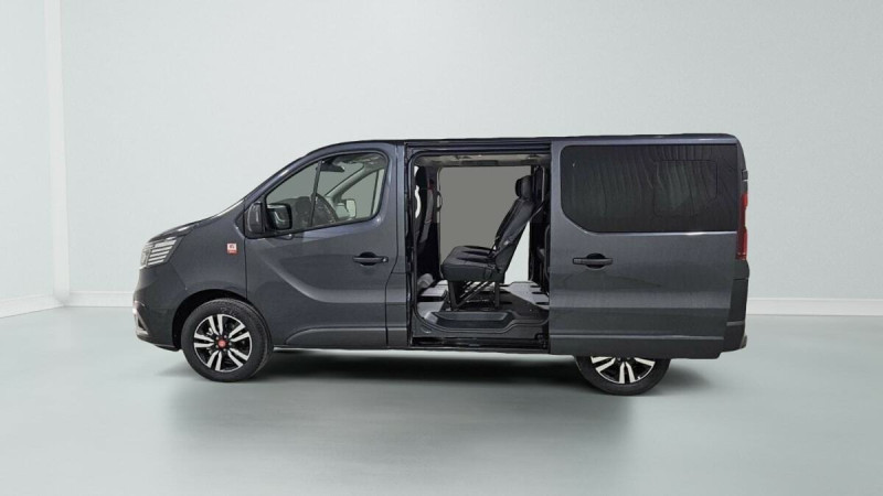RENAULT TRAFIC TRAFIC BLUE DCI 170 AUTO TECHNO