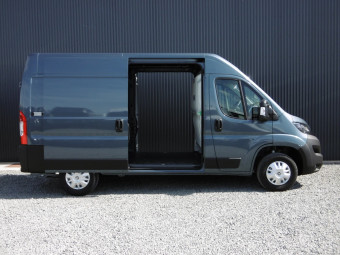 PEUGEOT BOXER FOURGON ASPHALT 165 HDI