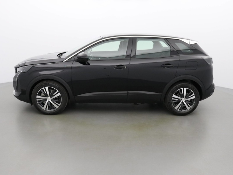PEUGEOT 3008 ACTIVE PACK 225 HYBRID E-EAT8