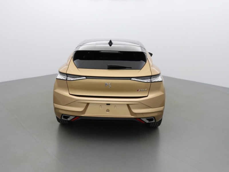 DS DS4 PERFORMANCE LINE 130 PURETECH EAT8