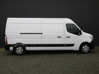 RENAULT MASTER L3H2 GRAND CONFORT 135 BLUE DCI