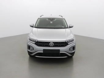 VOLKSWAGEN T-ROC LIFE 150 TSI DSG-7