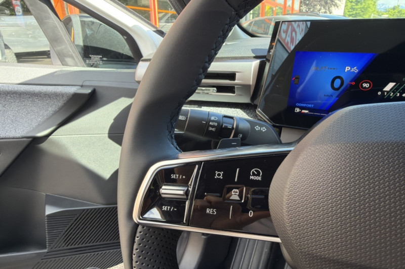 RENAULT CLIO 6 TCE 115 EDC TECHNO