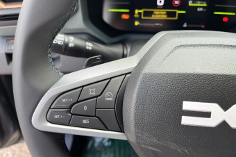 DACIA DUSTER HYBRID-G 150 4X4 EXTREME