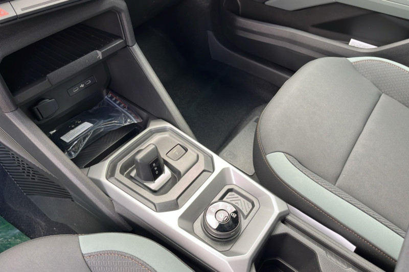 DACIA DUSTER HYBRID-G 150 4X4 EXTREME
