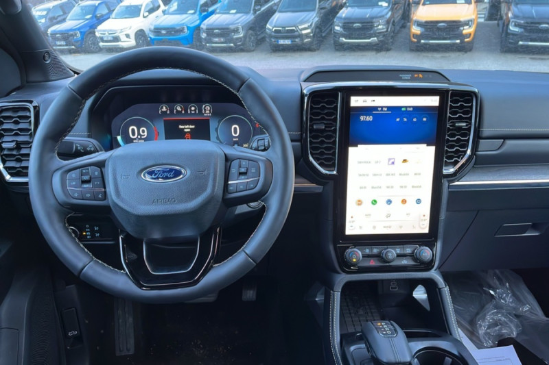 FORD RANGER 3.0 V6 240 PLATINUM RIDEAU