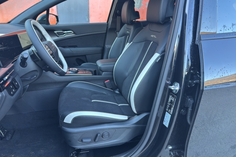 KIA SPORTAGE 1.6 T-GDI HEV 239 GT TOIT PANO