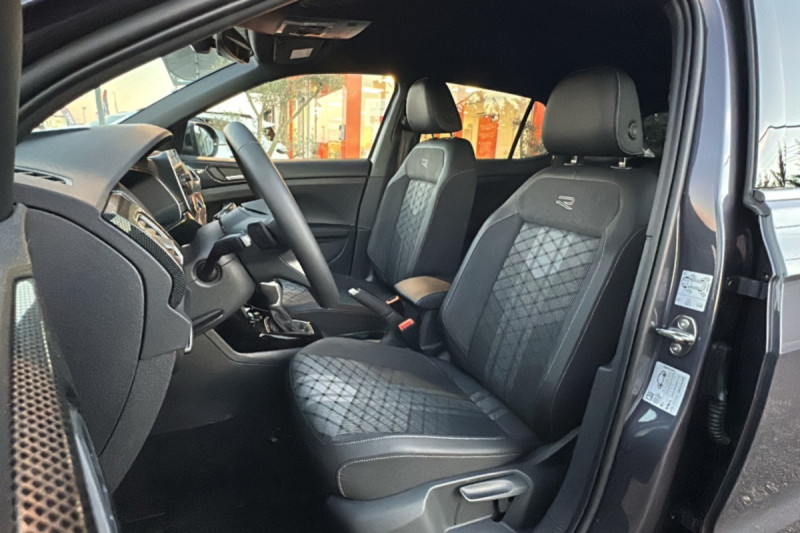 VOLKSWAGEN T-CROSS TSI 116 DSG7 R-LINE