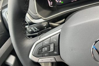 VOLKSWAGEN T-CROSS TSI 116 DSG7 R-LINE