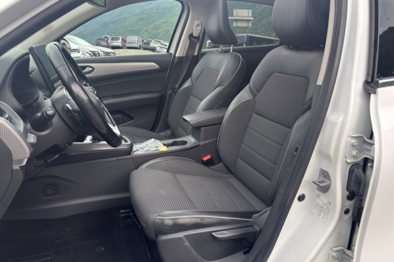 RENAULT ARKANA TCE 140 EDC7 INTENS T.O