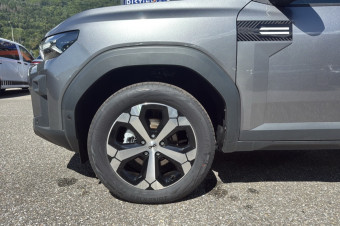 DACIA BIGSTER HYBRID 150 4X4 JOURNEY CITY