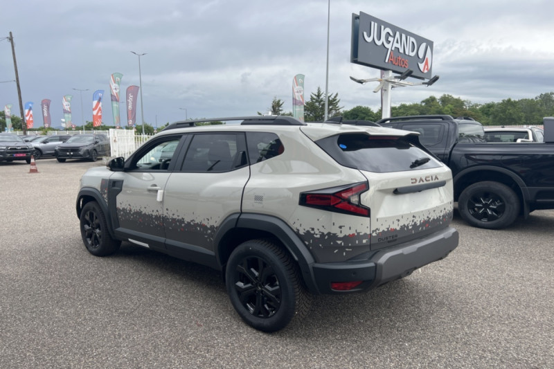 DACIA DUSTER HYBRID-G 150 4X4 SPIRIT OF SAND