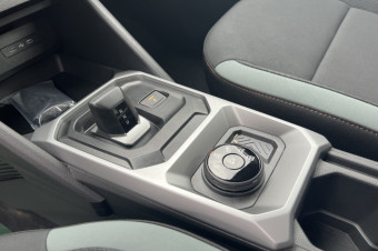 DACIA DUSTER HYBRID-G 150 4X4 SPIRIT OF SAND