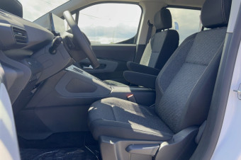 PEUGEOT RIFTER BLUEHDI 130 EAT8 ALLURE