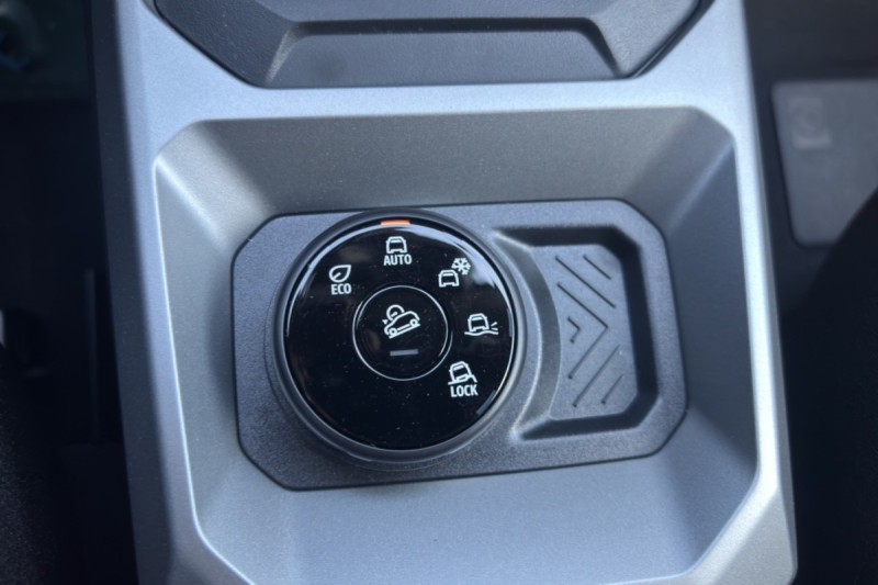 DACIA DUSTER HYBRID-G 150 4X4 EXTREME PLUS