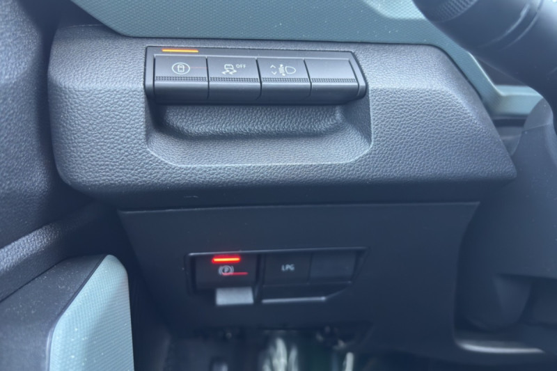 DACIA DUSTER HYBRID-G 150 4X4 EXTREME PLUS