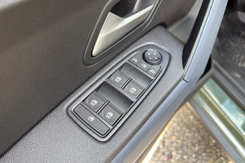 DACIA DUSTER HYBRID-G 150 4X4 JOURNEY PLUS