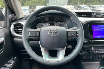 TOYOTA HILUX 2.8 D4-D 204 BVA EXECUTIVE 4PL