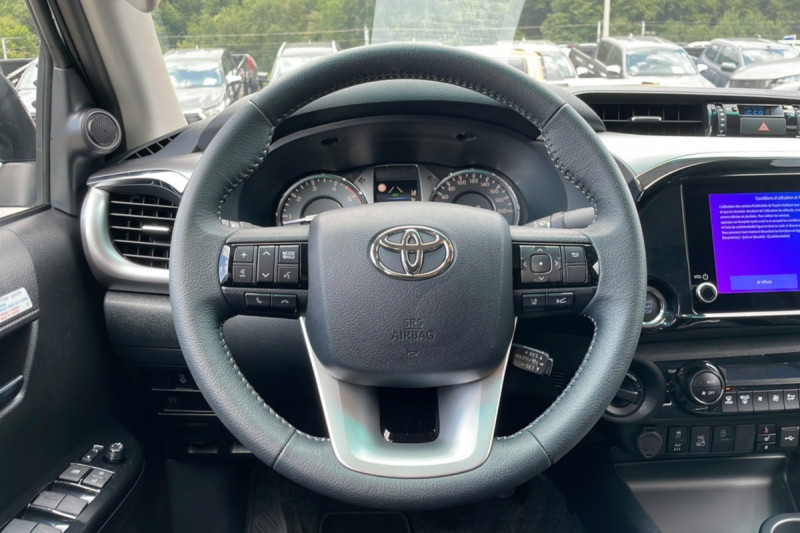 TOYOTA HILUX 2.8 D4-D 204 BVA EXECUTIVE 4PL