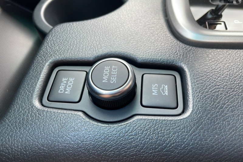TOYOTA HILUX 2.8 D4-D 204 BVA EXECUTIVE 4PL
