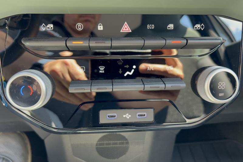 DACIA SPRING ELECTRIQUE 65 EXTREME