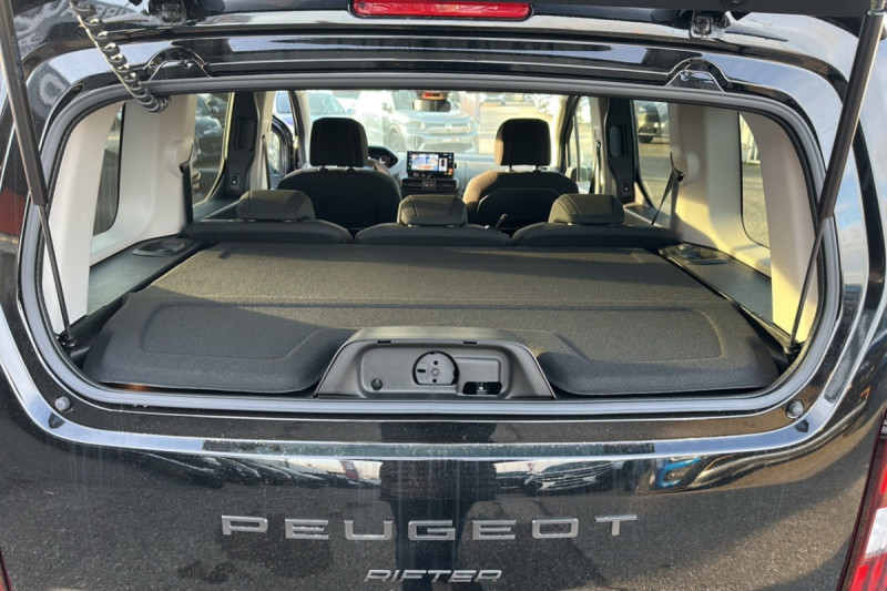 PEUGEOT RIFTER BLUEHDI 130 EAT8 GT PLUS
