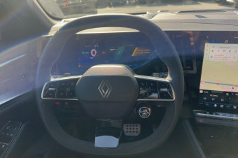 RENAULT RAFALE 4X4 300 ESPRIT ALPINE PLUS