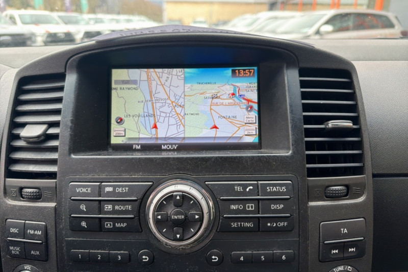 NISSAN NAVARA 2.5 DCI 190 4WD DOUBLE CABINE