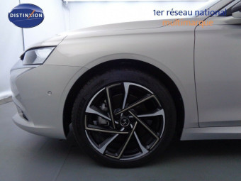 DS DS9 HYBRIDE E-TENSE 225CH EAT8 RIVOLI+