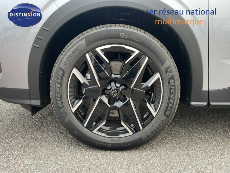 PEUGEOT 5008 1.2 HYBRID 145CH E-DCS6 GT