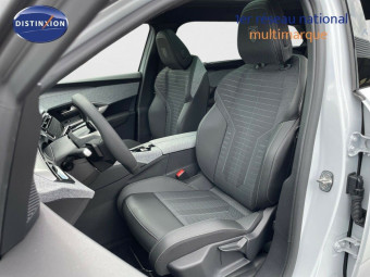 PEUGEOT 5008 1.2 HYBRID 145CH E-DCS6 GT